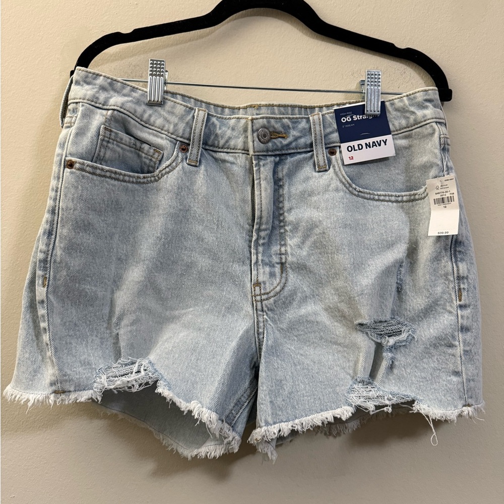 NWT Old Navy OG Straight High Rise Distressed Denim‎ Shorts in Light Blue - 12
